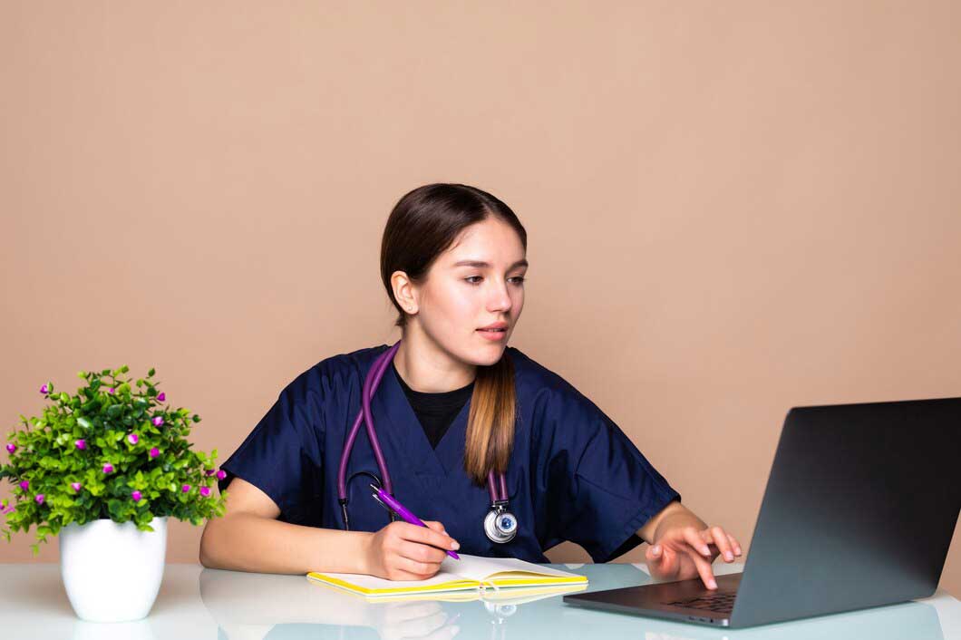 Online Doctor at Night-0